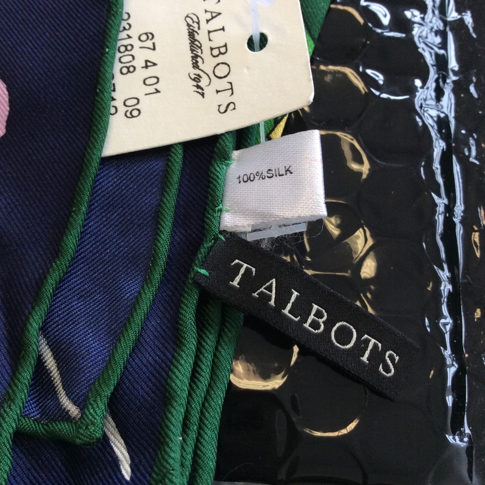 Talbots Silk Scarf - Picture 4 of 4